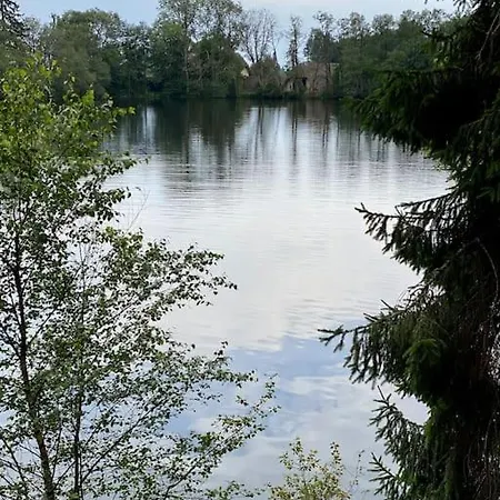 Exklusive 82 Qm Loftwohnung Mit Tiefgarage Und Sued-balkon Zentral Titisee-Neustadt