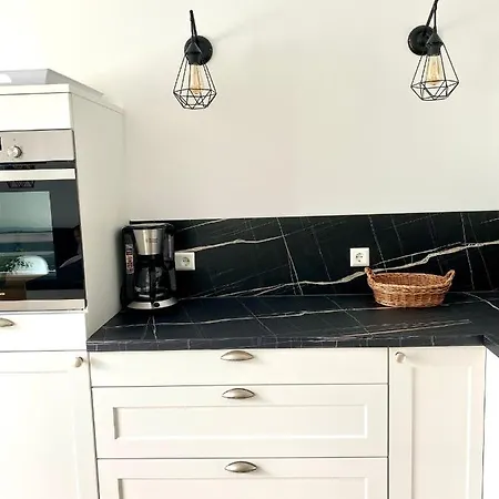 Exklusive 82 Qm Loftwohnung Mit Tiefgarage Und Süd-balkon Zentral Apartamento *