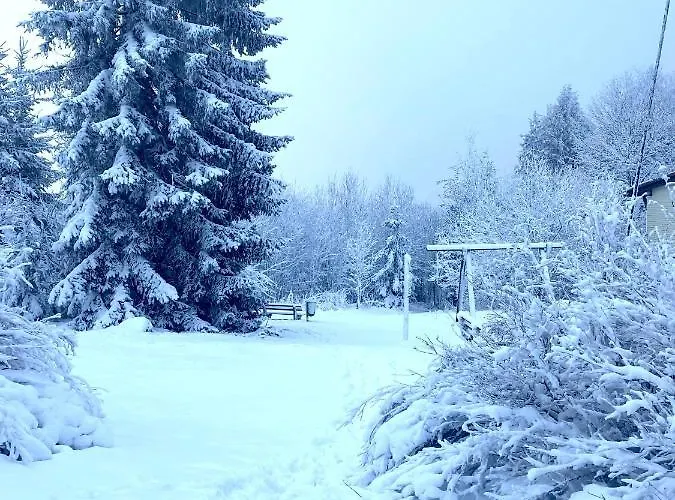 شقة Exklusive 82 Qm Loftwohnung Mit Tiefgarage Und Sued-balkon Zentral تيتيسي نيوستادت