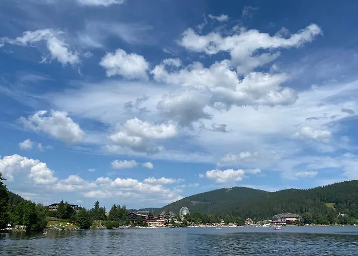 Exklusive 82 Qm Loftwohnung Mit Tiefgarage Und Sued-balkon Zentral * تيتيسي نيوستادت